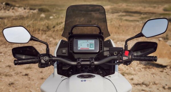 Honda NX 500 2025 – Image 5